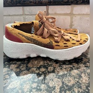 Women’s Nike running shoes